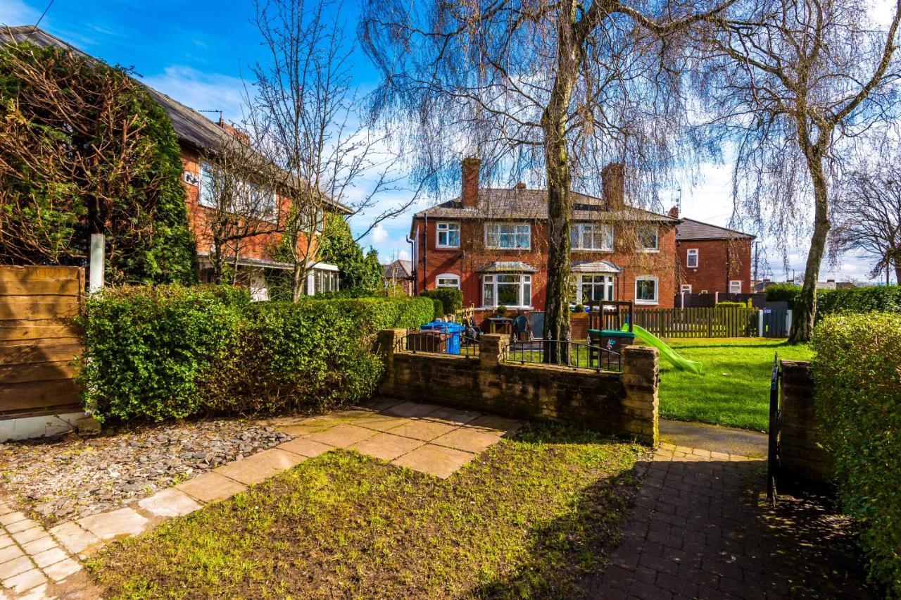 Nice Three Bedroom House In Manchester Kültér fotó